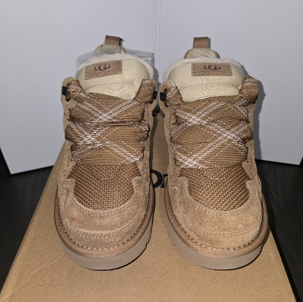 UGG Women's Tan Shoes Size 8